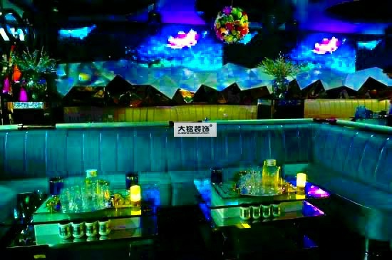 缪斯素材大赛酒吧实景-郑州大铭装饰设计平面设计设计案例图片